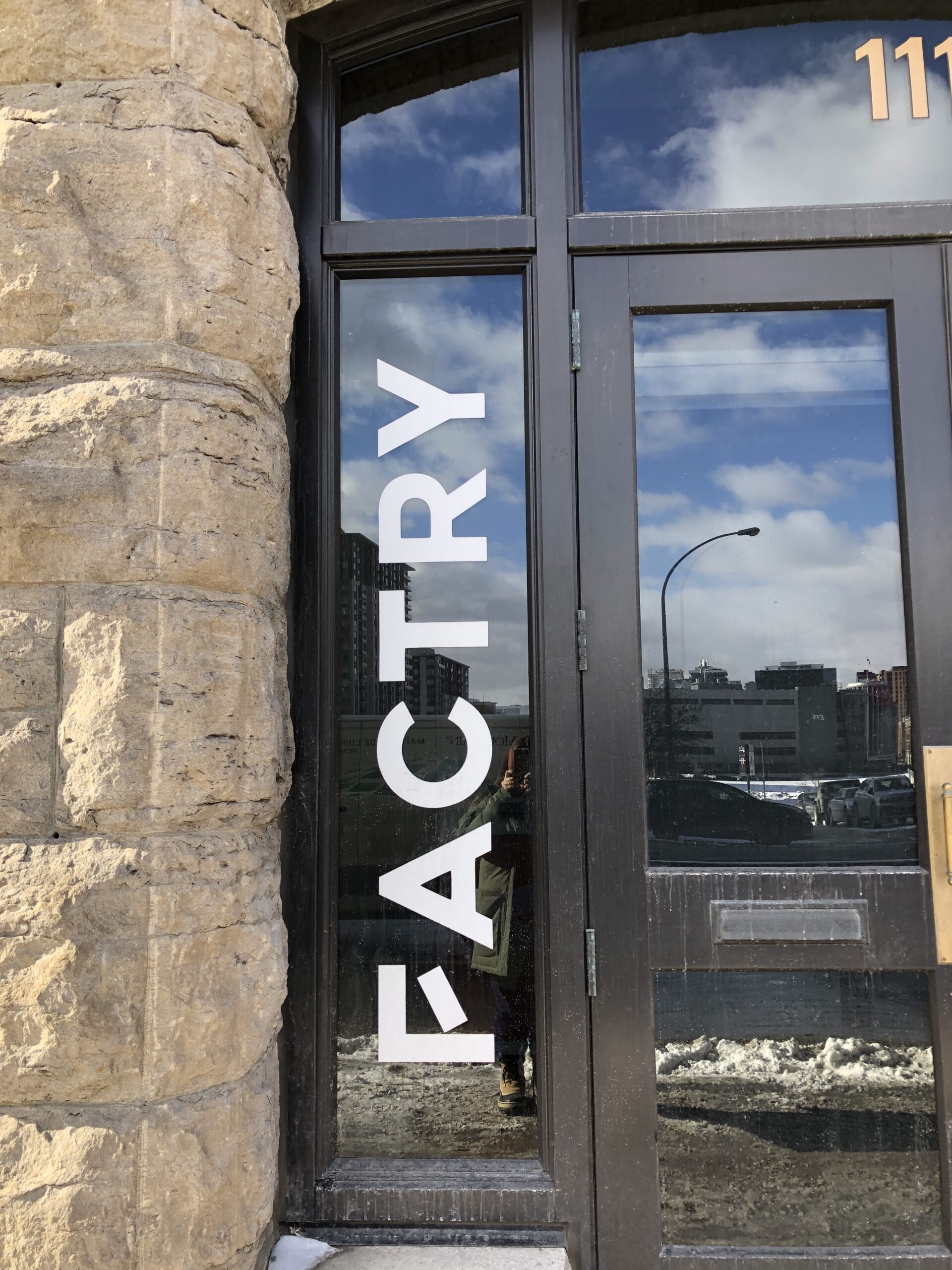 LA FACTRY : plongée dans un vaste espace fluide et inspirant